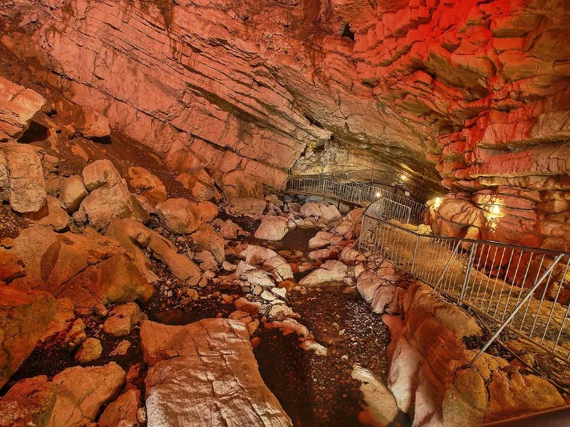 Vorontsov Caves and the Devil's Gate Canyon